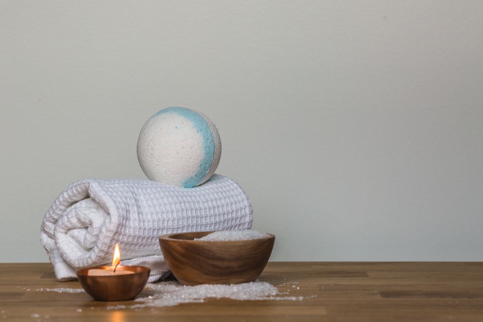 Warme houten accenten voor rustgevend spa-gevoel. Warme houten accenten voor rustgevend spa-gevoel.
